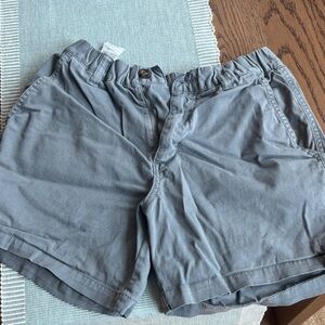Stylish Gray Flat Front Men's Shorts